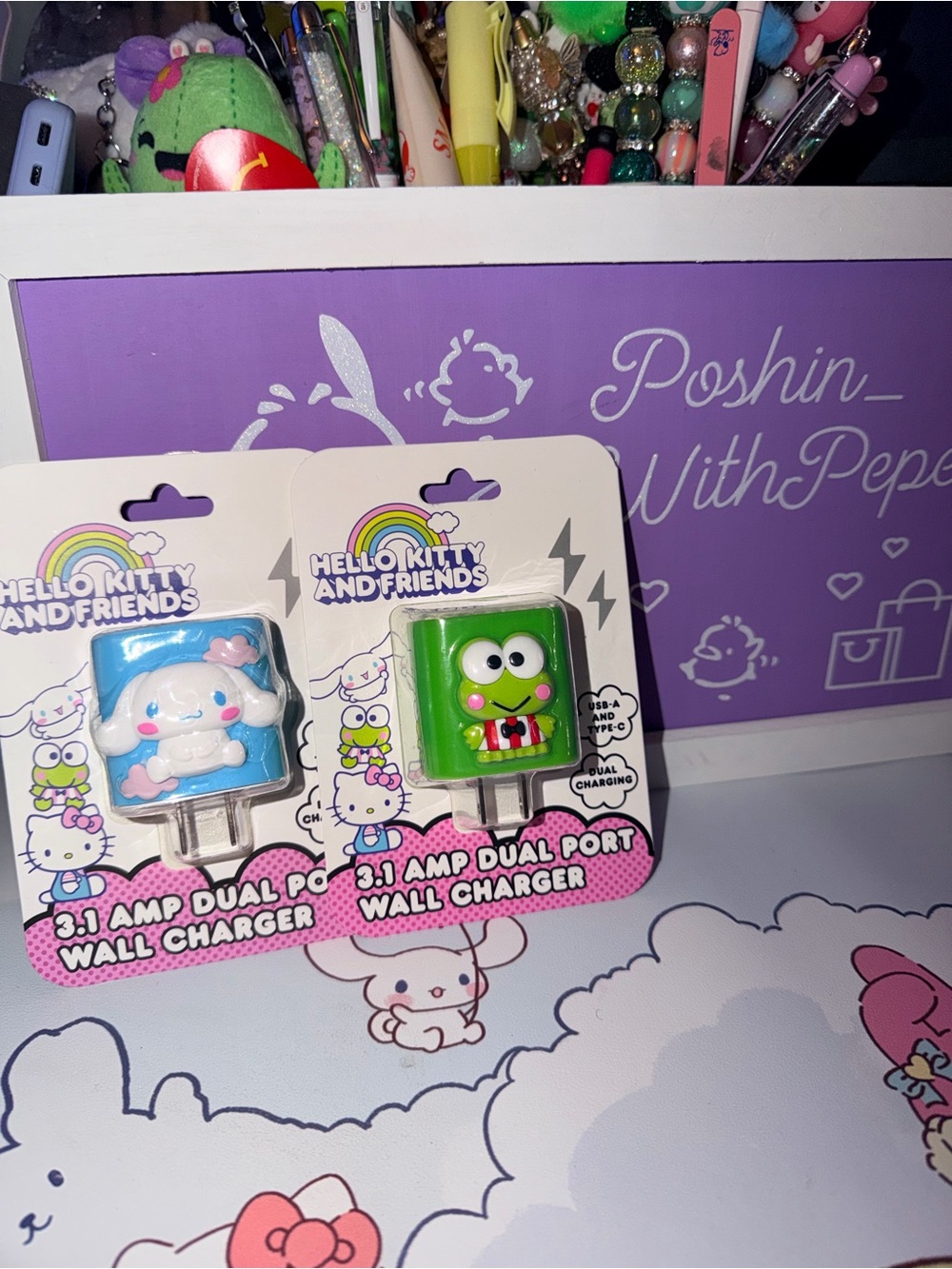 🔋NIP Hello Kitty and Friends Dual Port Wall Charger in Cinnamoroll or Kerrope